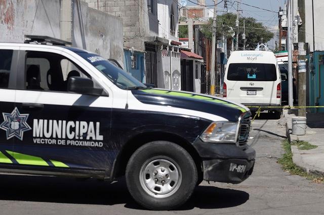 Albañil muere al electrocutarse y caer en San Baltazar Campeche (video)