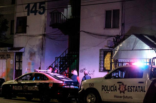 En Puebla, estudiante muere al caer de edificio en Manuel Rivera Anaya